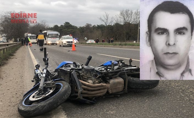 Motosikletin sürücüsü öldü, çarptığı kişi ağır yaralandı